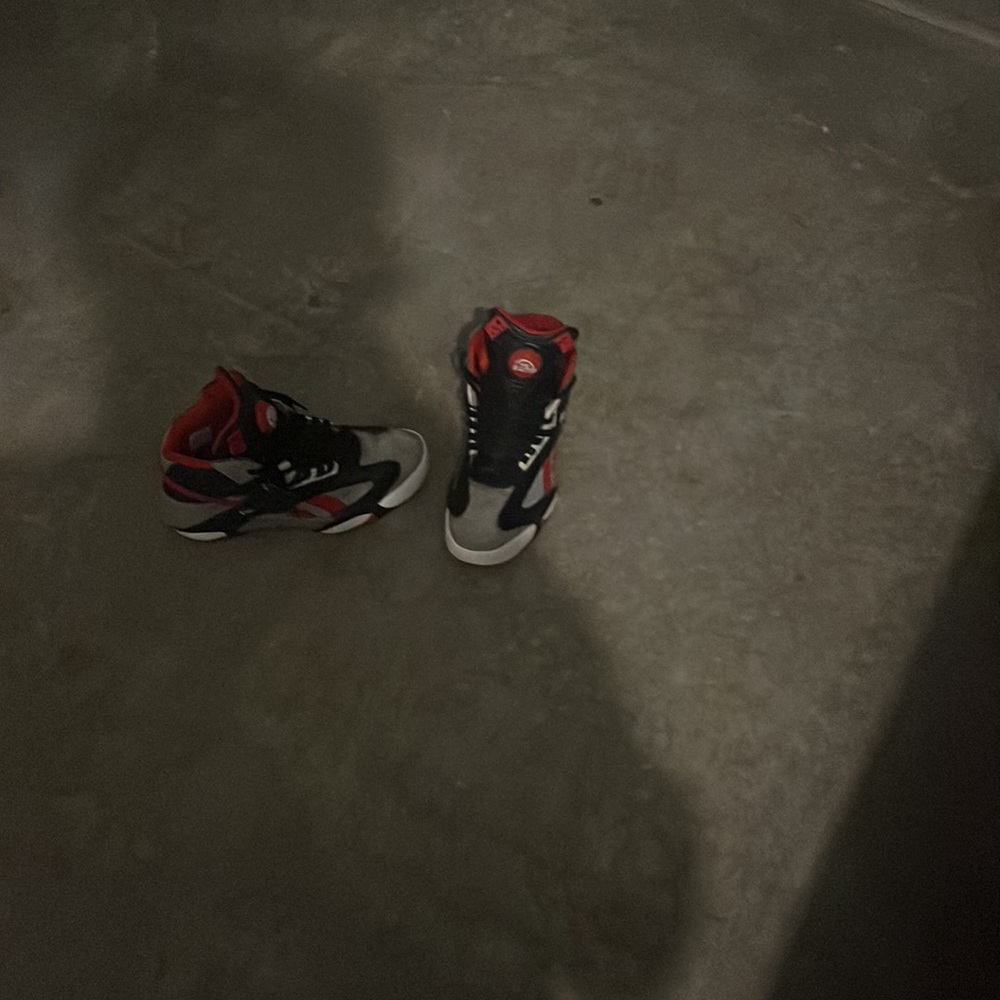 Shaq Reebok Pumps - Picture 3 of 7